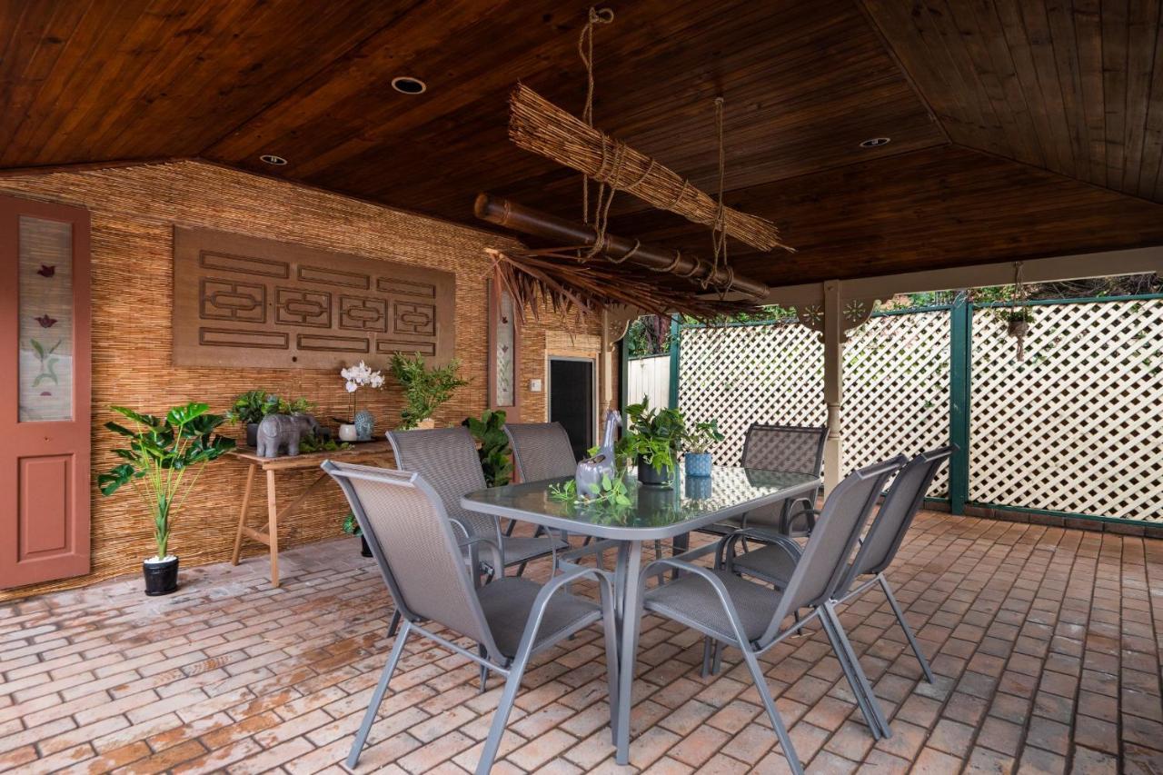 Quiet Private Studio In Strathfield With Kitchenette And Private Bathroom 3Min To Station Sleeps 6 Сідней Екстер'єр фото